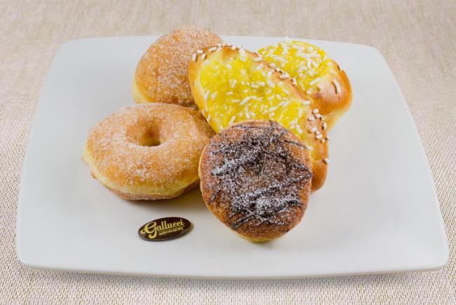 Bomboloni, ciambelline e brioches